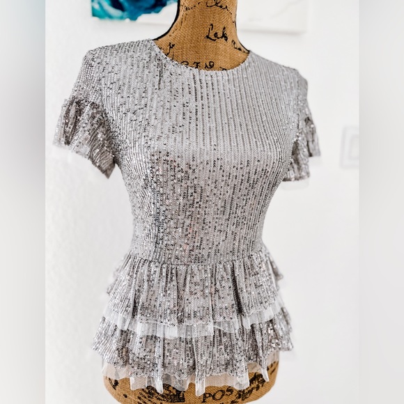 Pink Lily peplum sequin top - Picture 2 of 4